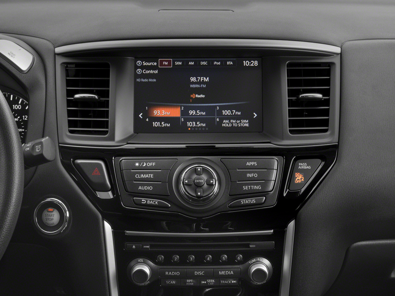 2017 Nissan Pathfinder SL