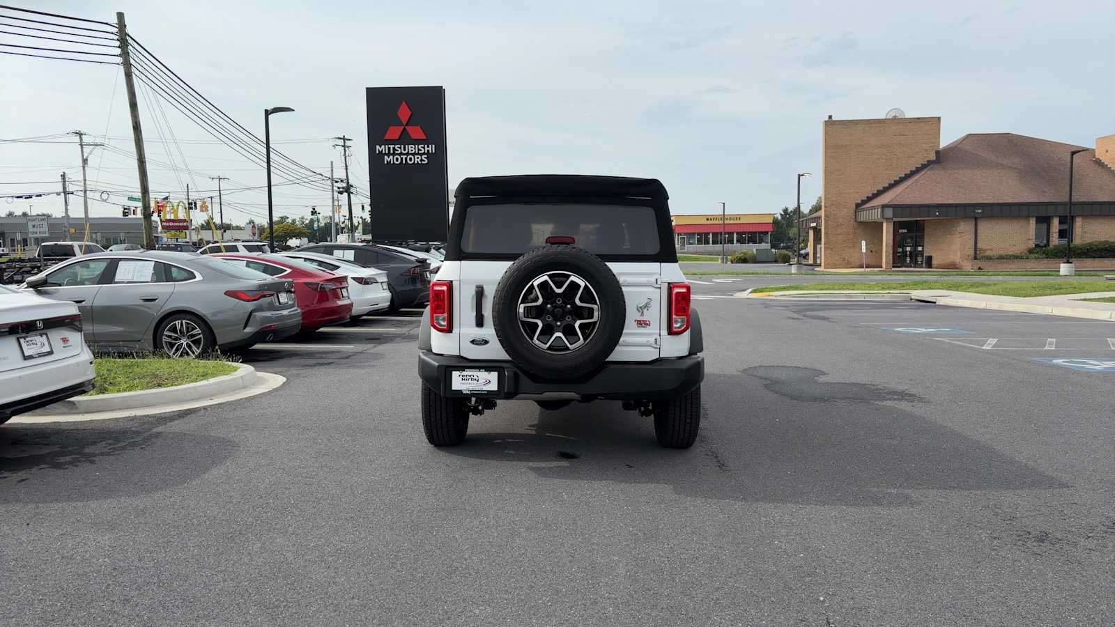 2023 Ford Bronco Base