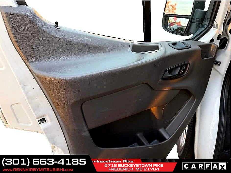 2020 Ford Transit T-250 130" Med Rf 9070 GVWR RWD