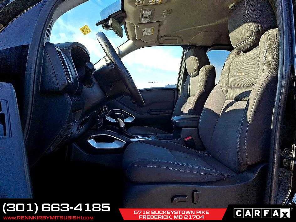 2022 Nissan Frontier SV