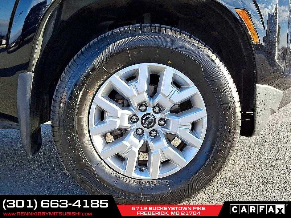 2022 Nissan Frontier SV