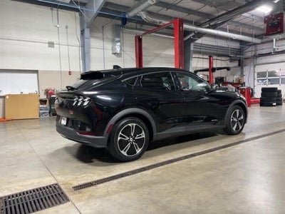 2022 Ford Mustang Mach-E Select