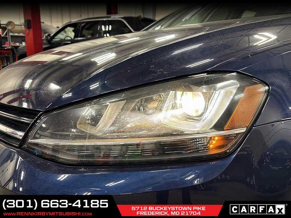 2015 Volkswagen Golf TSI S