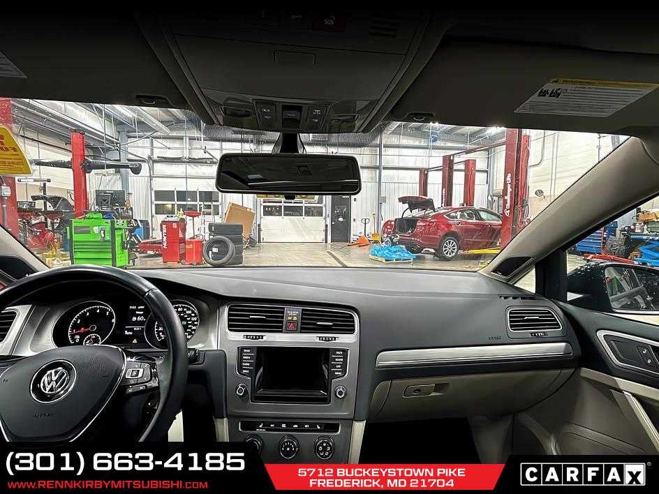 2015 Volkswagen Golf TSI S