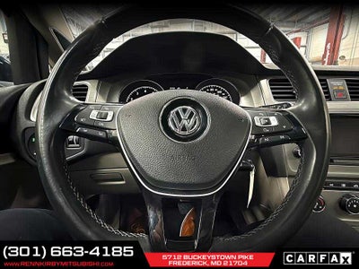 2015 Volkswagen Golf TSI S