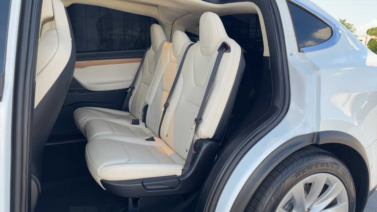 2018 Tesla Model X 75D