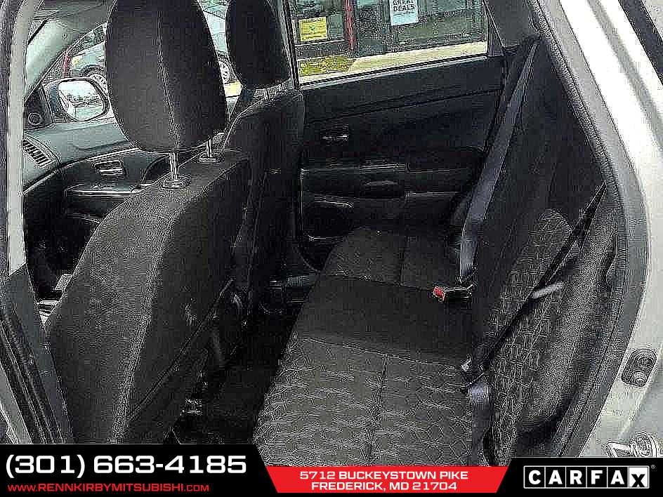 2024 Mitsubishi Outlander Sport ES