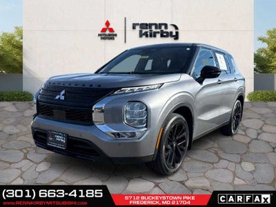 2023 Mitsubishi Outlander SE Black Edition