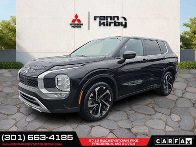 2024 Mitsubishi Outlander SE