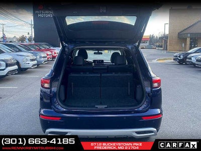 2024 Mitsubishi Outlander SE