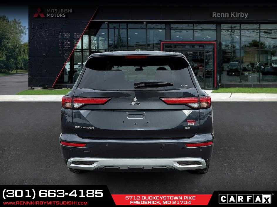 2024 Mitsubishi Outlander SE