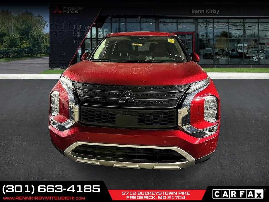 2024 Mitsubishi Outlander SE