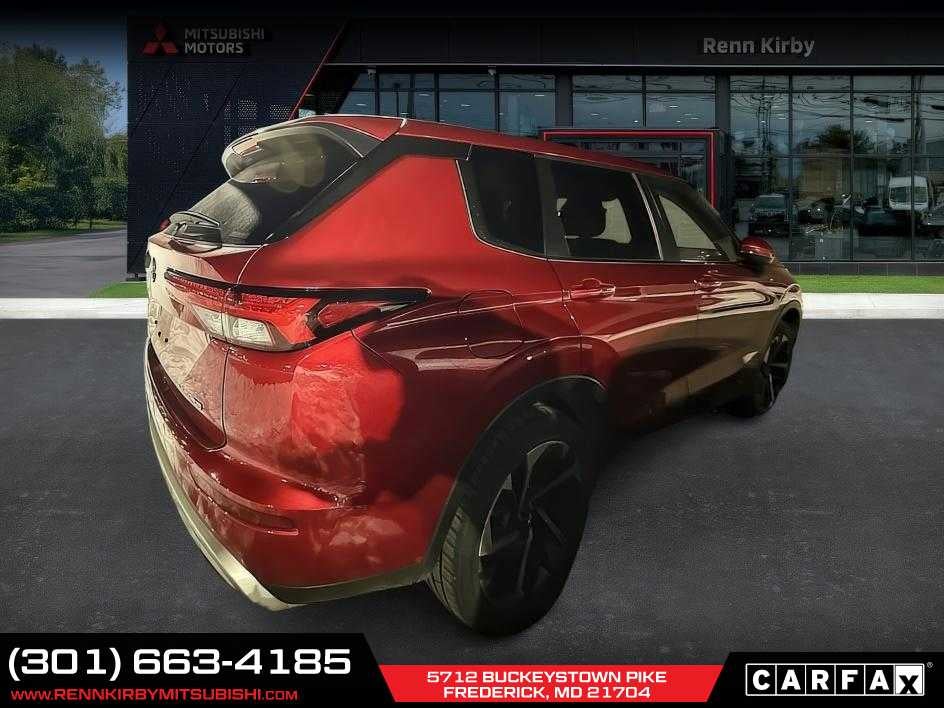 2024 Mitsubishi Outlander SE