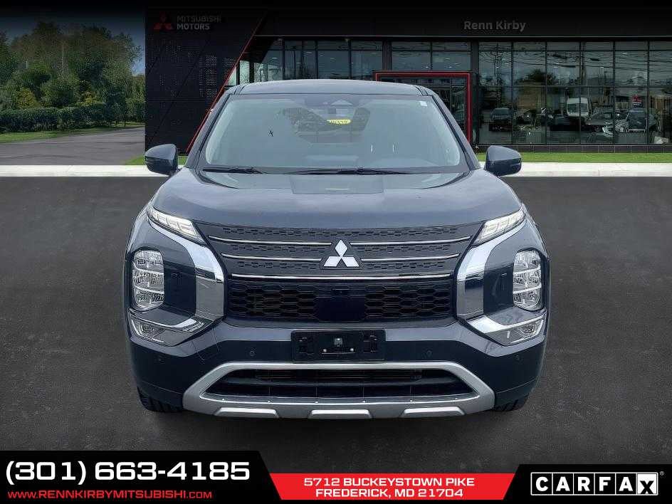 2024 Mitsubishi Outlander SE