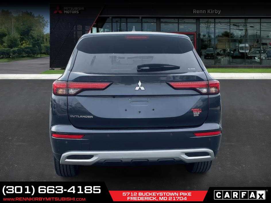 2024 Mitsubishi Outlander SE
