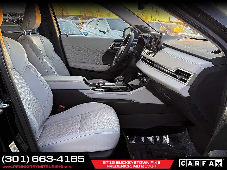 2025 Mitsubishi Outlander Platinum Edition