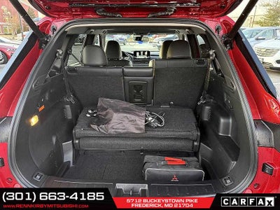 2023 Mitsubishi Outlander SE