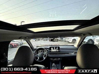 2023 Mitsubishi Outlander SE