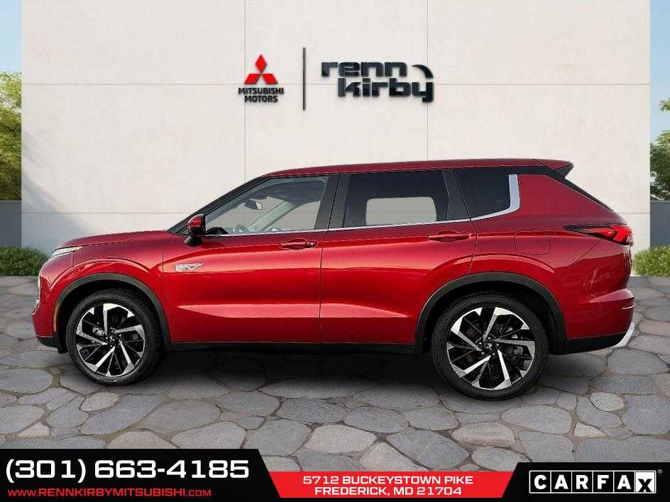 2023 Mitsubishi Outlander SE