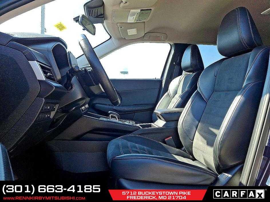 2024 Mitsubishi Outlander Plug-In Hybrid SE