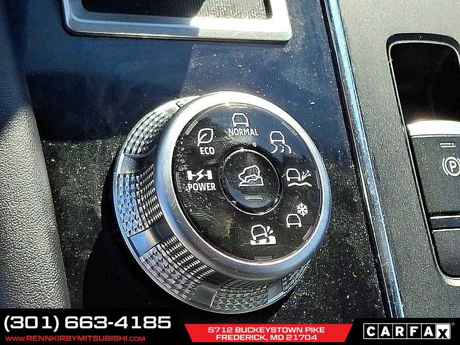 2024 Mitsubishi Outlander Plug-In Hybrid SE