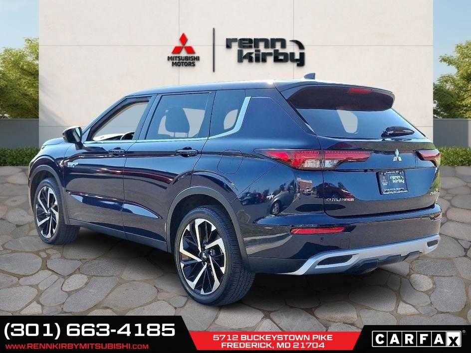 2024 Mitsubishi Outlander Plug-In Hybrid SE