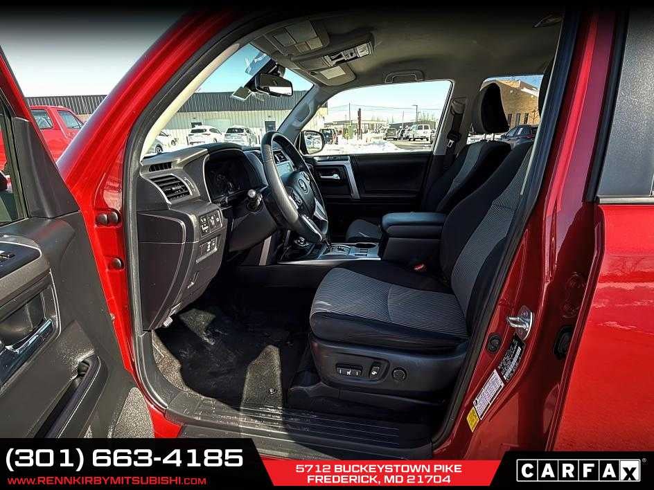 2024 Toyota 4Runner SR5