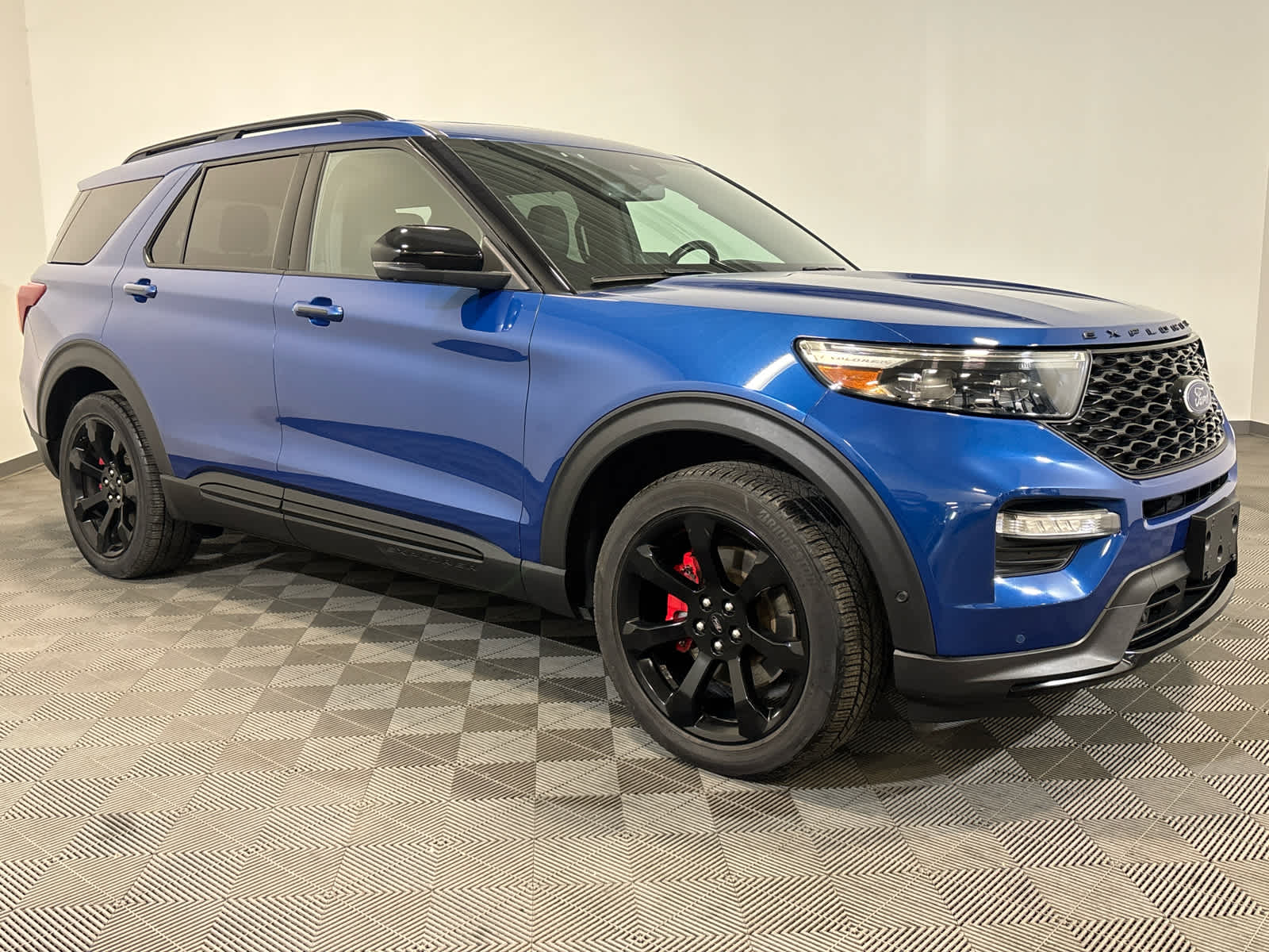 2020 Ford Explorer ST