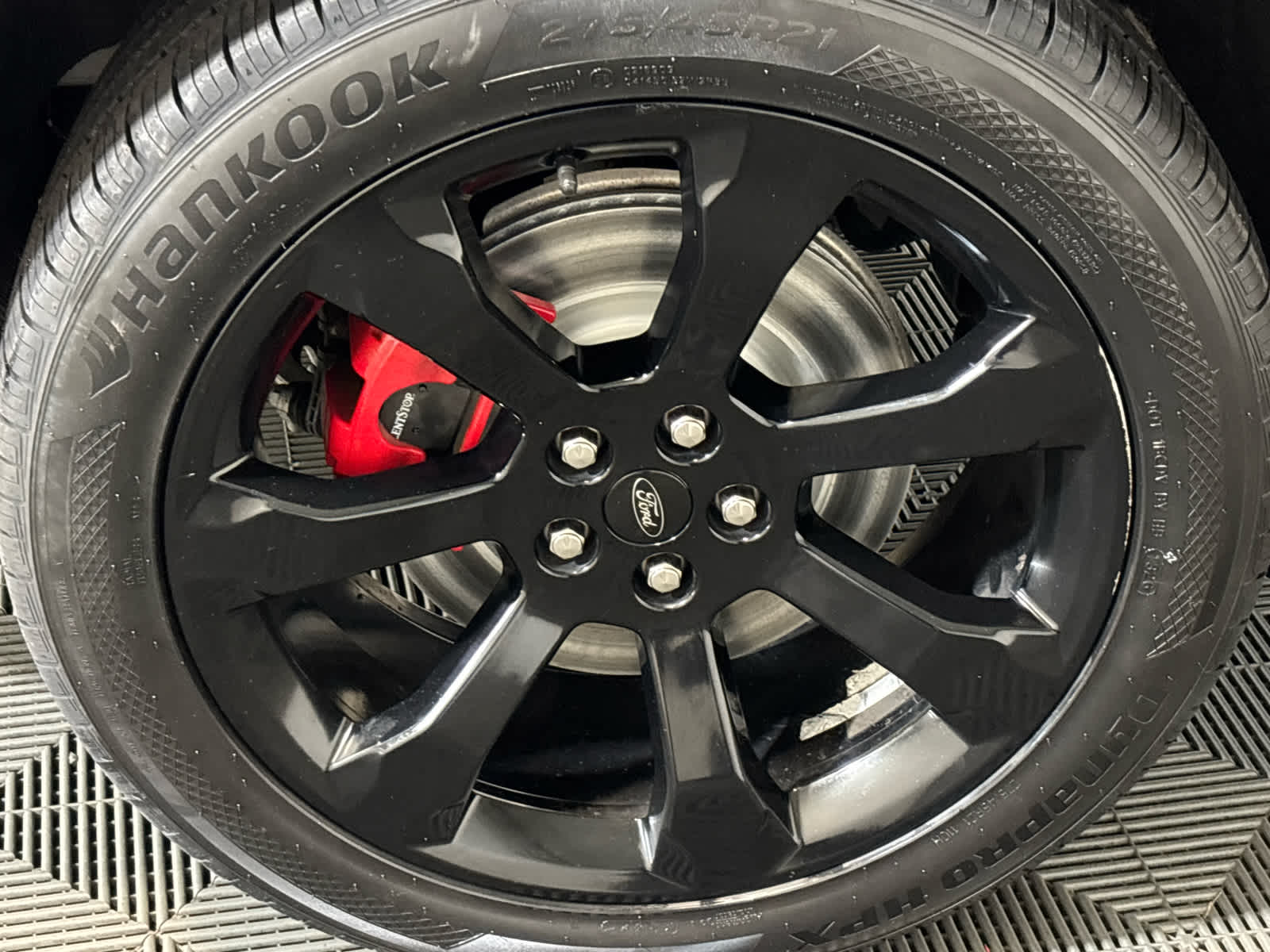 2021 Ford Explorer ST