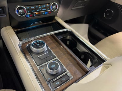 2020 Ford Expedition Platinum