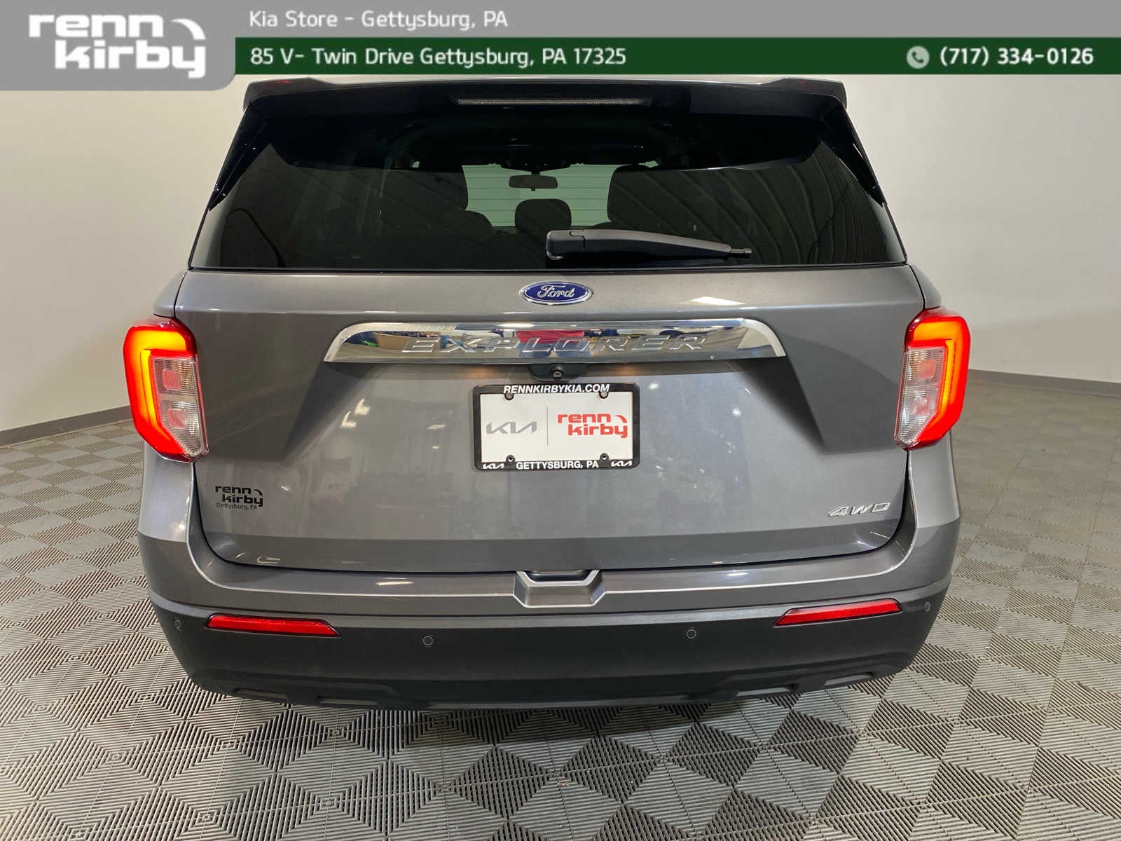2021 Ford Explorer Base