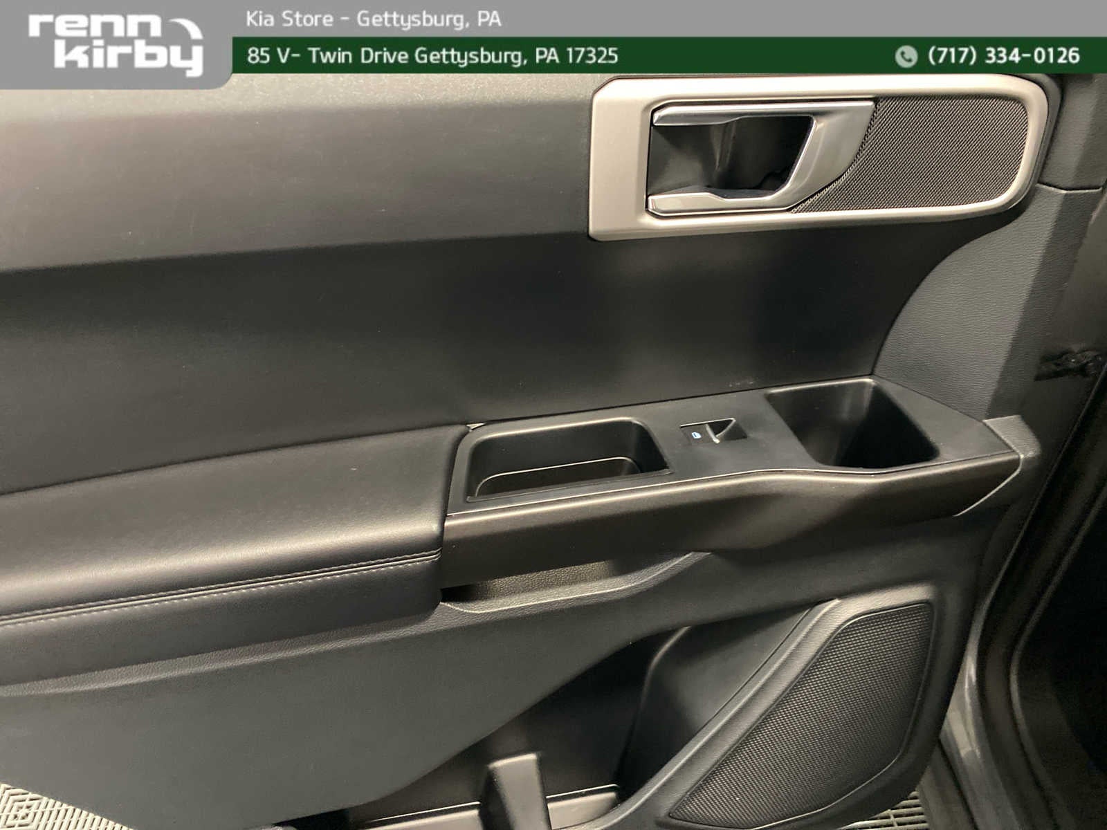 2021 Ford Explorer Base