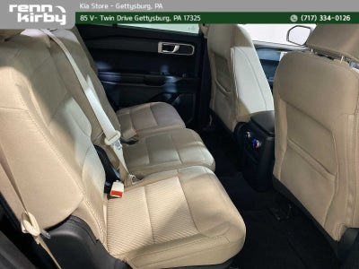 2021 Ford Explorer Base