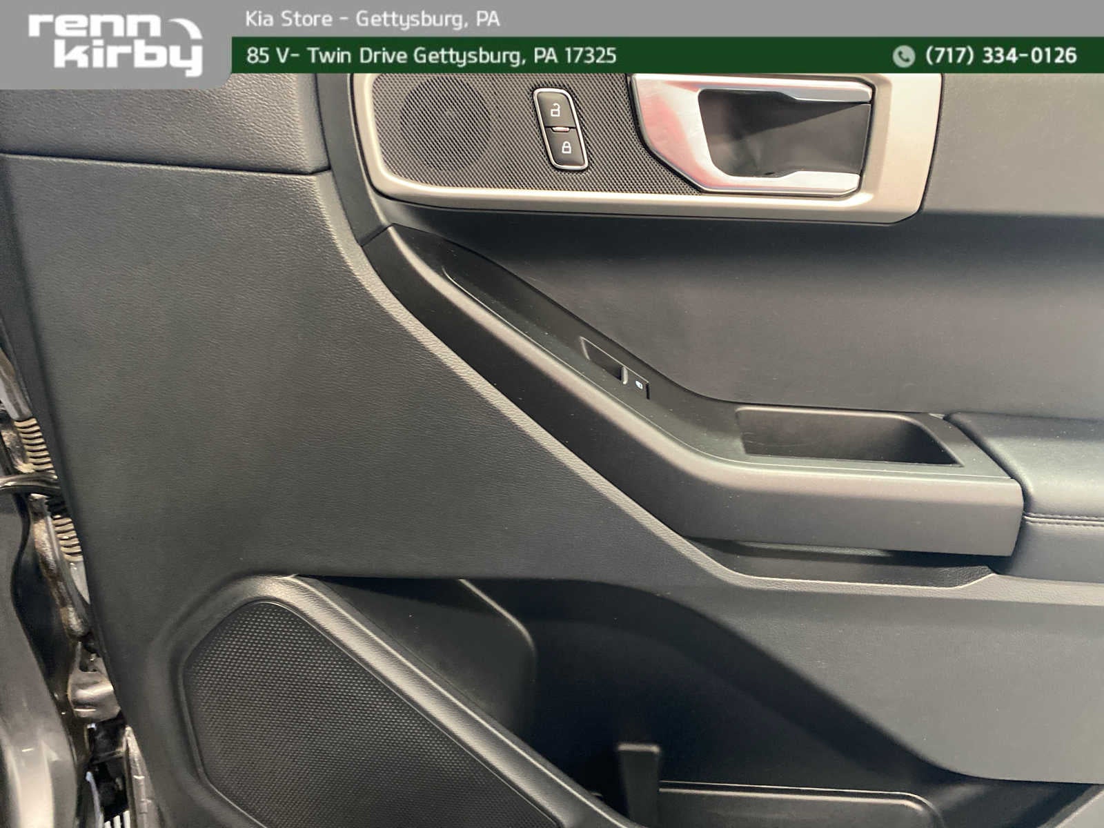 2021 Ford Explorer Base