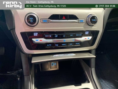 2021 Ford Explorer Base