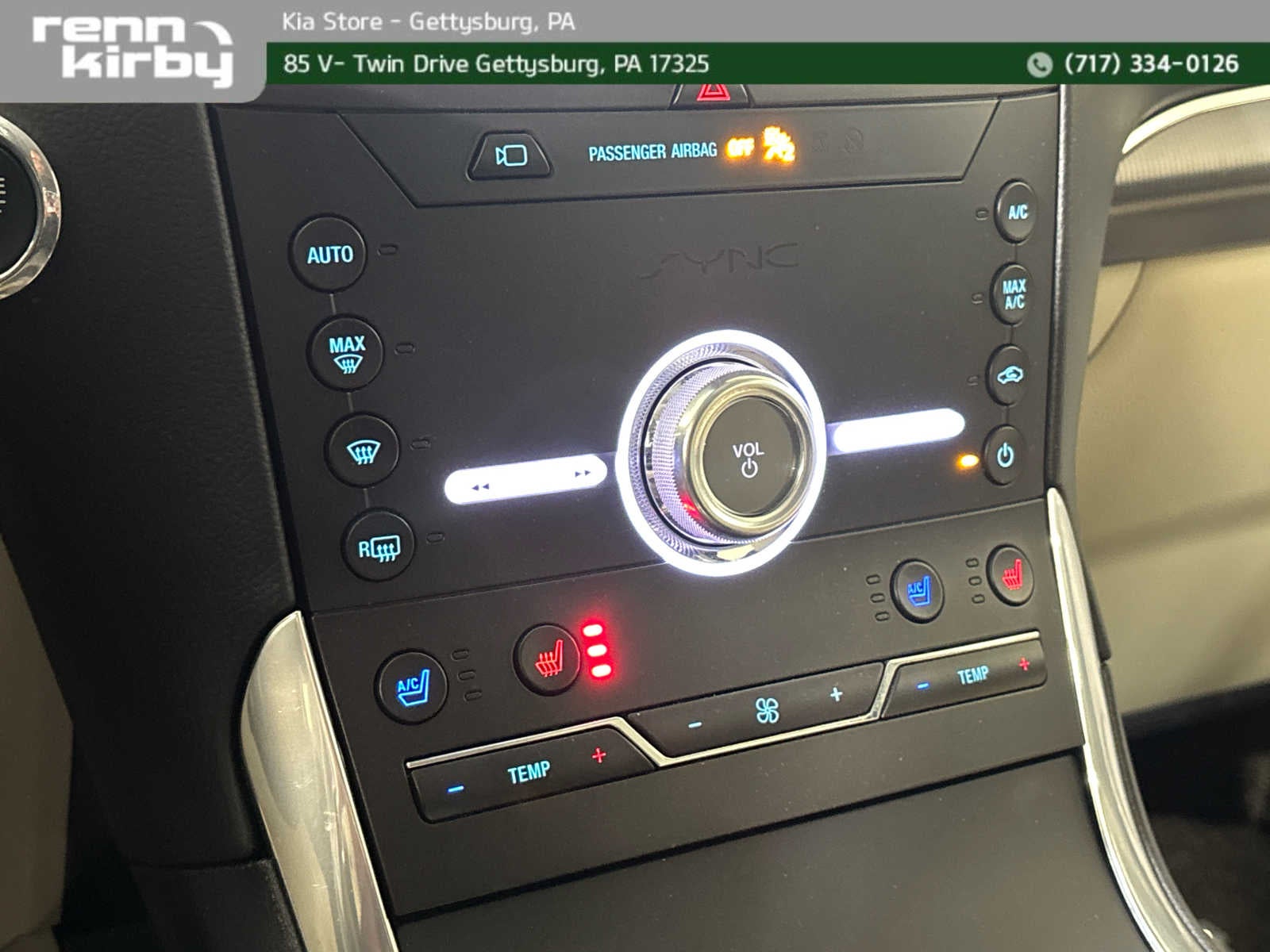 2020 Ford Edge Titanium