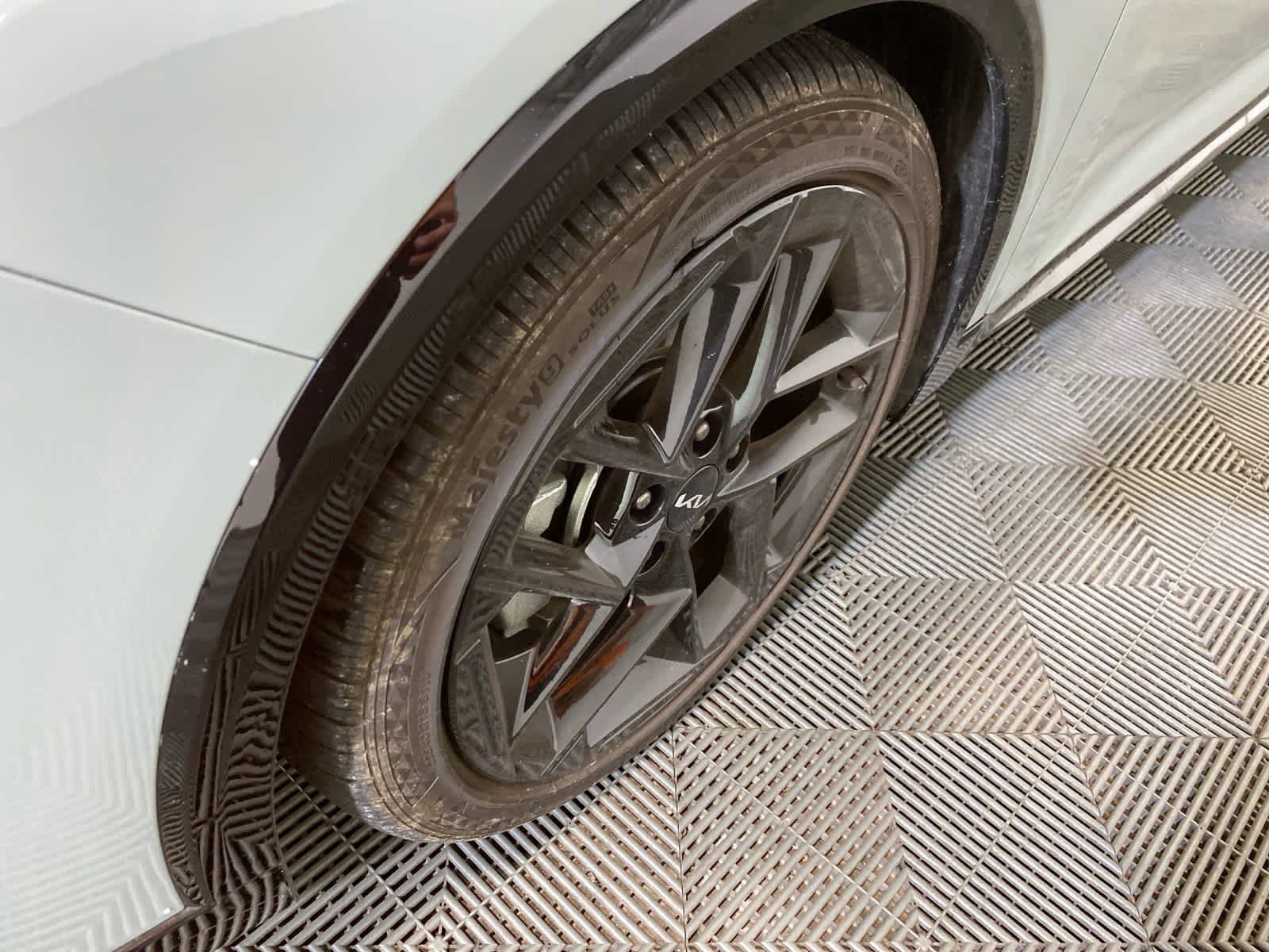 2025 Kia K4 GT-Line Turbo