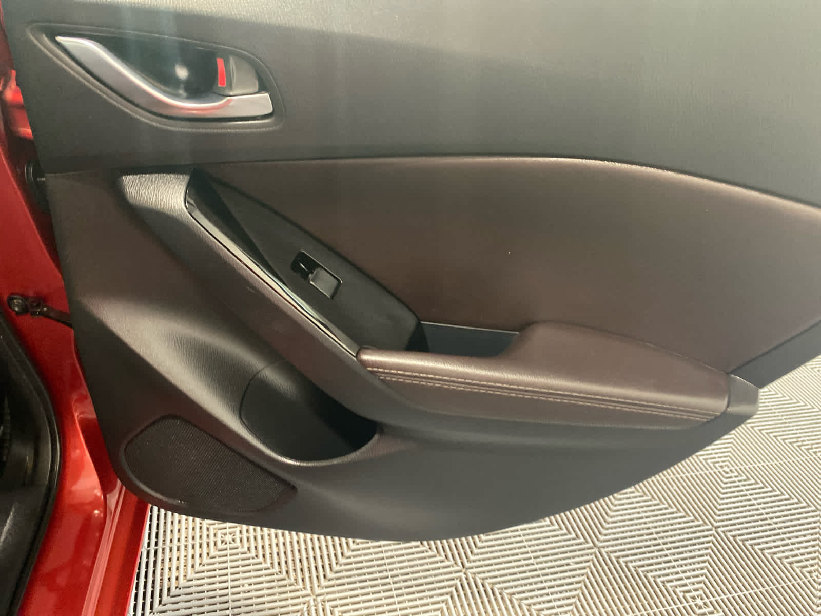 2017 Mazda Mazda3 4-Door Grand Touring
