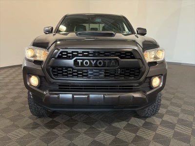 2022 Toyota Tacoma TRD Sport