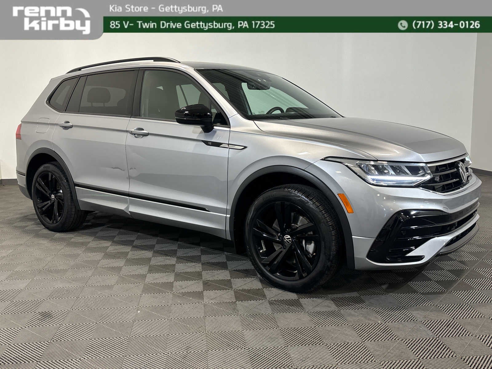 2024 Volkswagen Tiguan SE R-Line Black