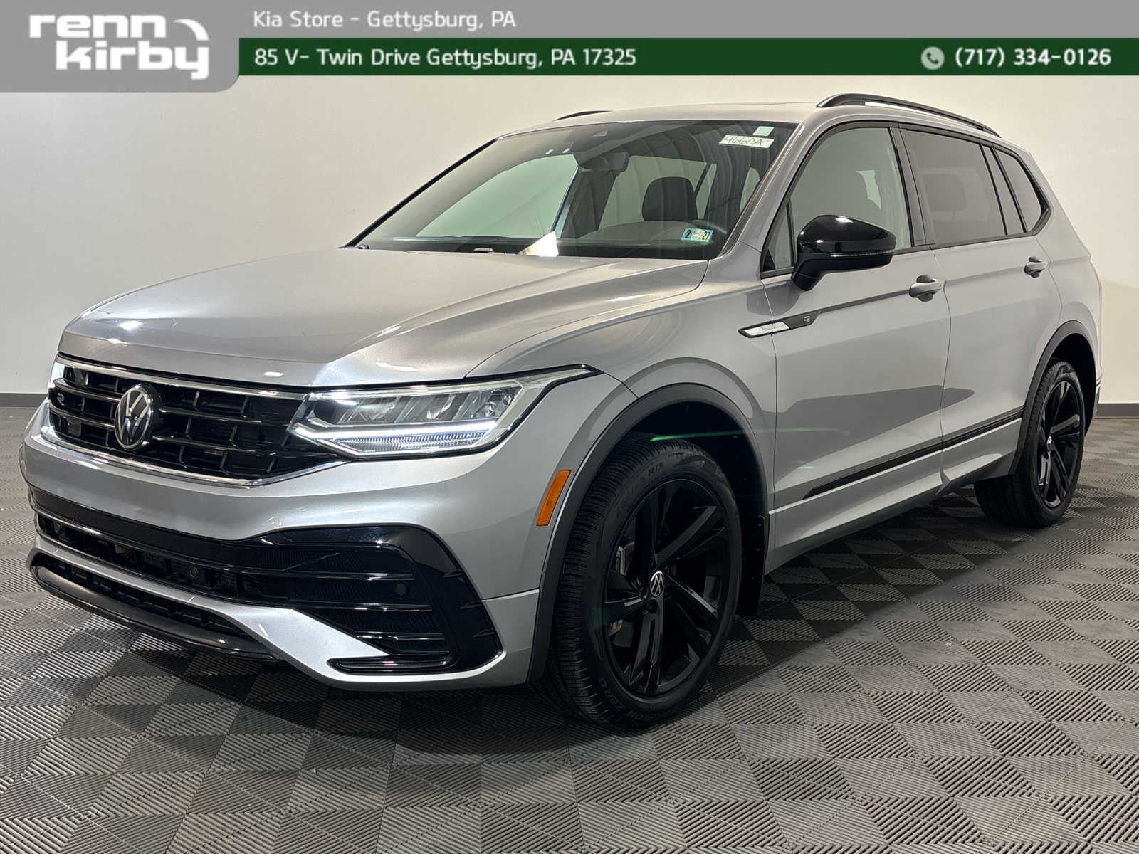2024 Volkswagen Tiguan SE R-Line Black