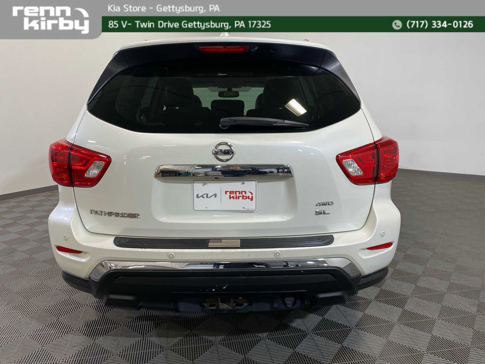 2019 Nissan Pathfinder SL