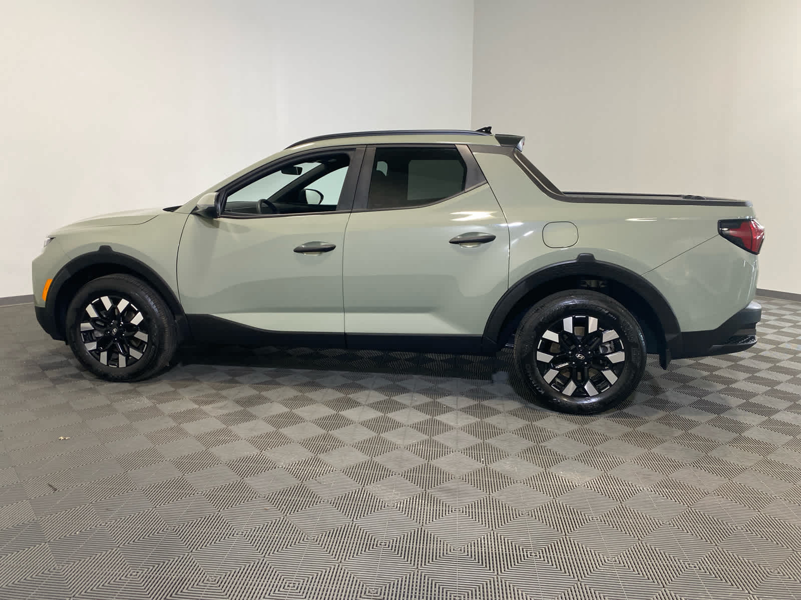 2025 Hyundai Santa Cruz SEL Activity