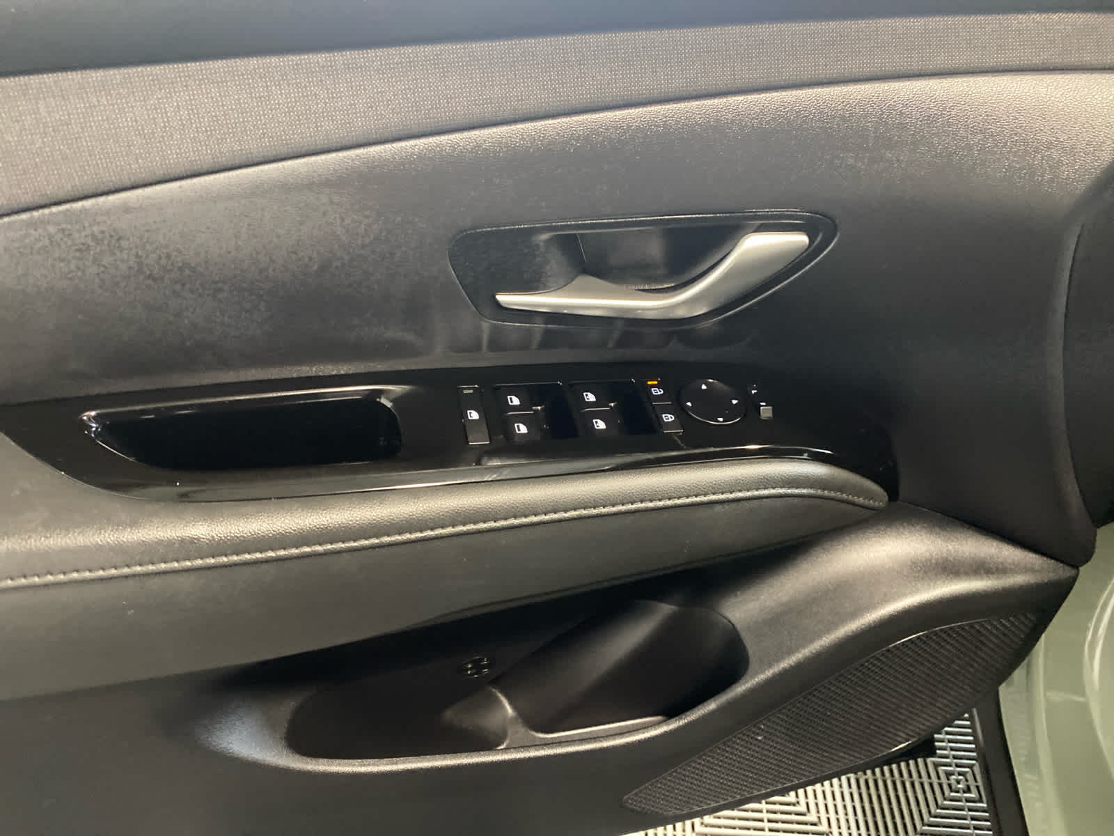 2025 Hyundai Santa Cruz SEL Activity