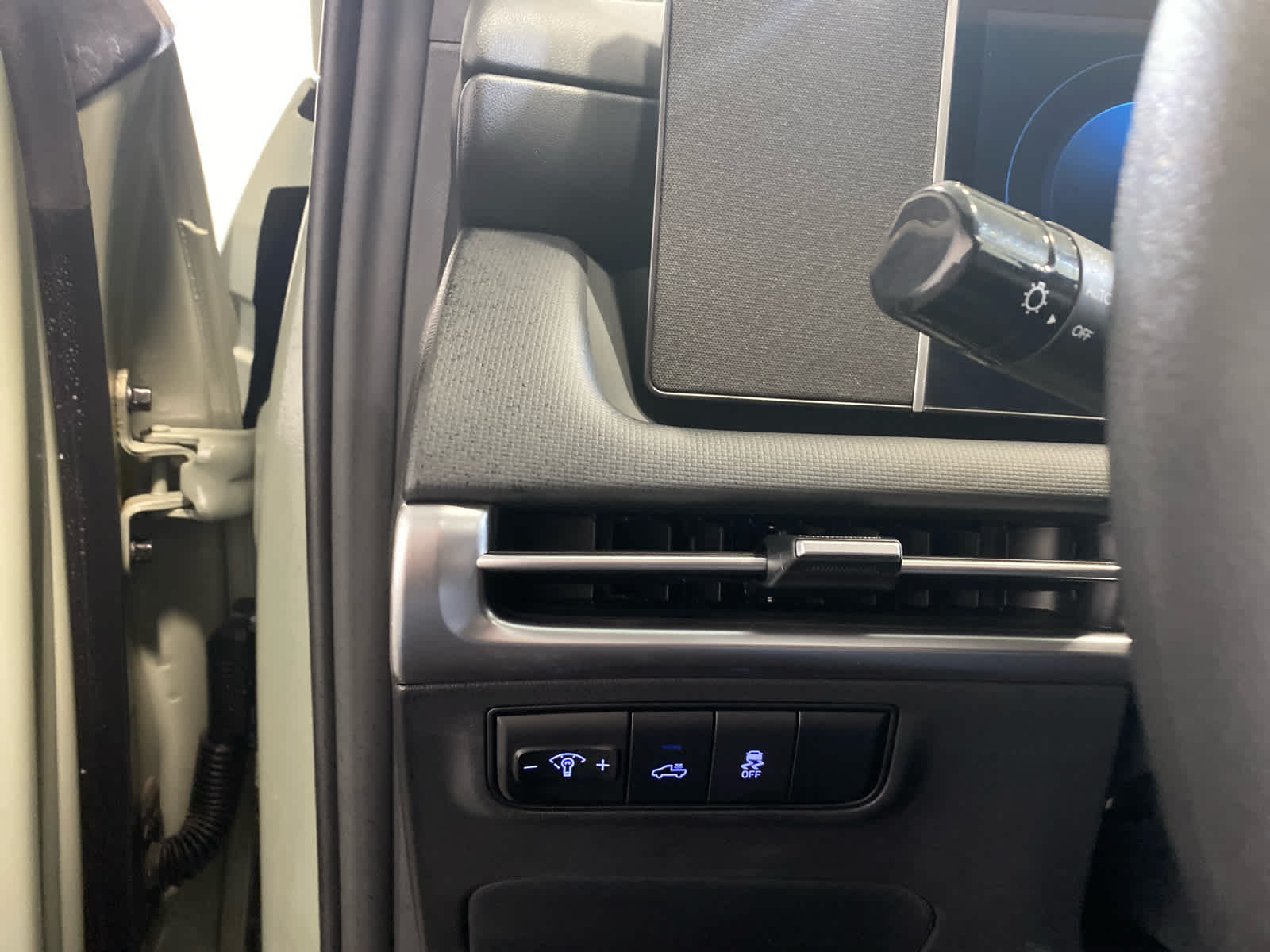2025 Hyundai Santa Cruz SEL Activity