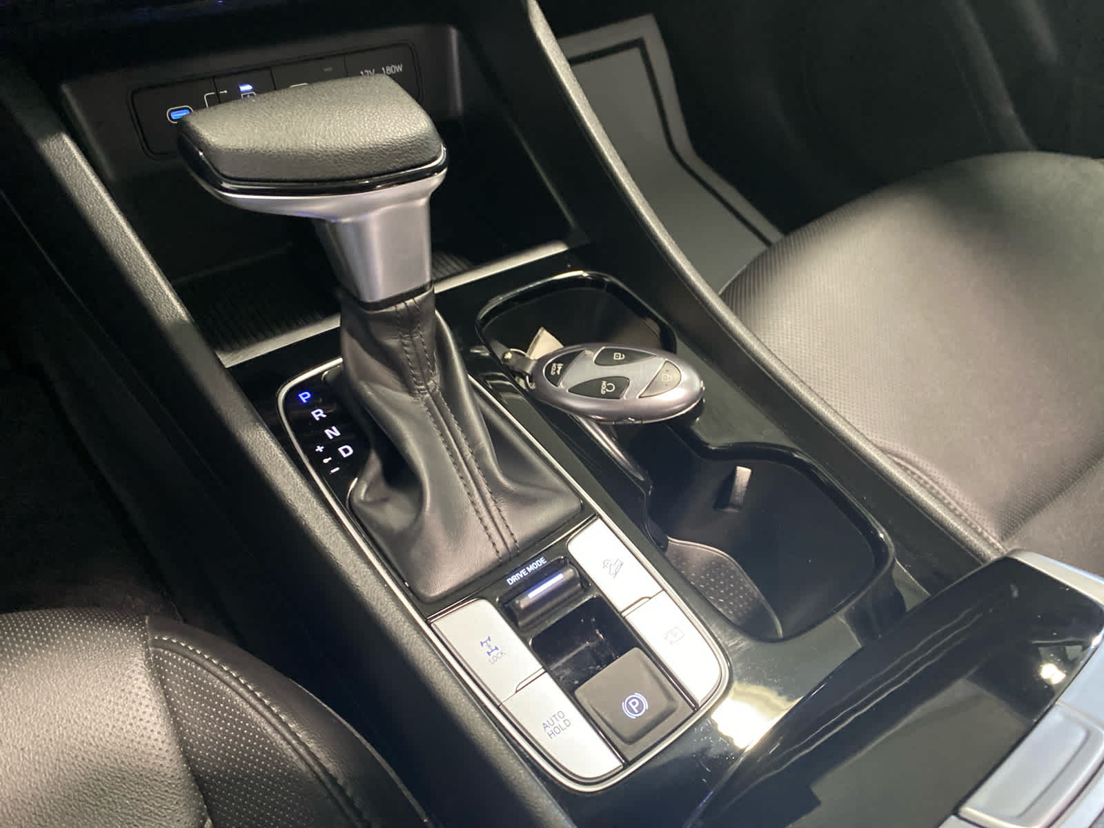 2025 Hyundai Santa Cruz SEL Activity