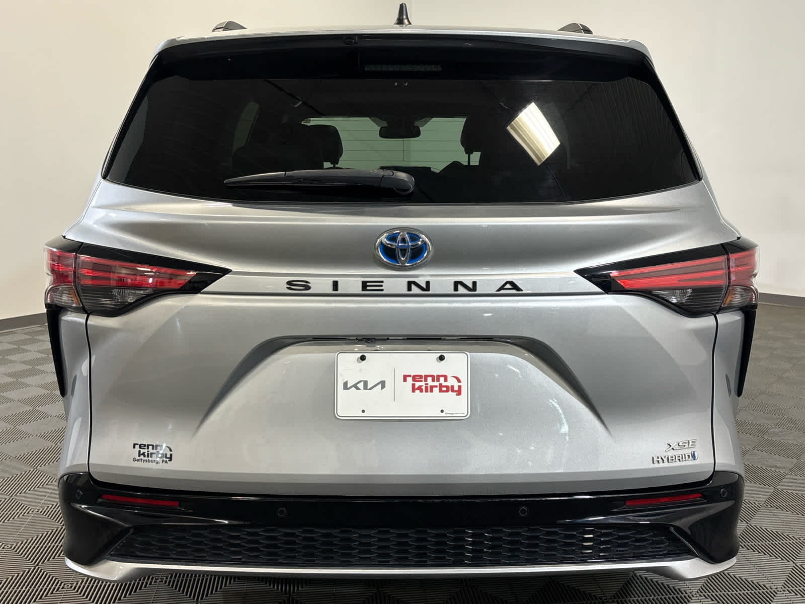 2022 Toyota Sienna XSE