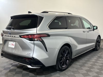 2022 Toyota Sienna XSE