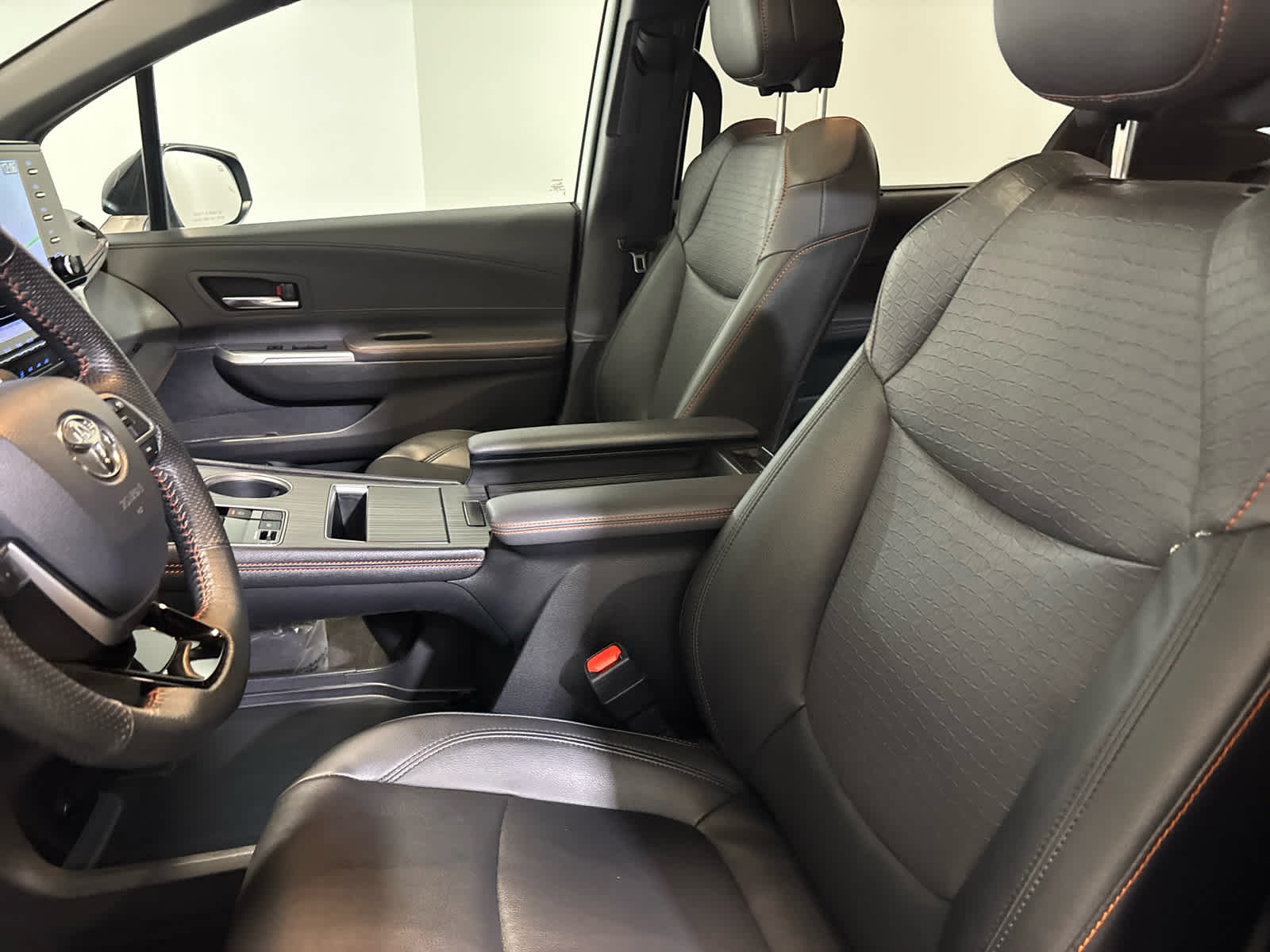 2022 Toyota Sienna XSE