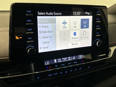 2022 Toyota Sienna XSE